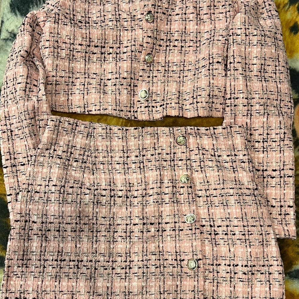 SHEIN Pink Textured Fabric